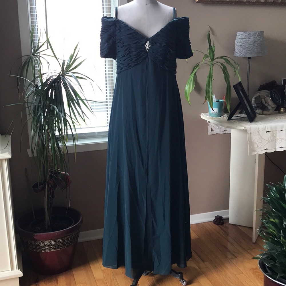 Special occasion gown